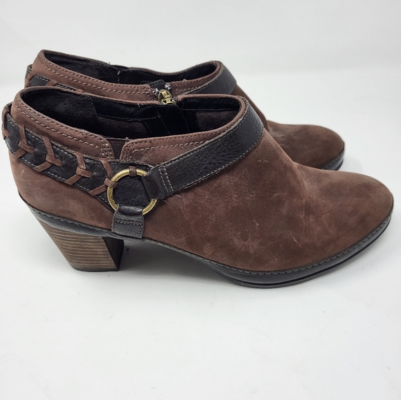 Clarks Artisan Womens Ankle Boots Harness Western Brown Oiled Leather 10W - Picture 2 of 10